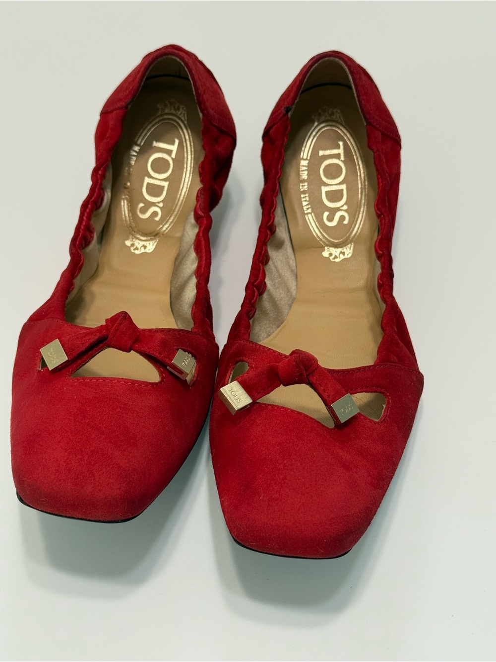 TOD'S Degas Red Suede Ballet Flats Size 7.5 Bow Accent